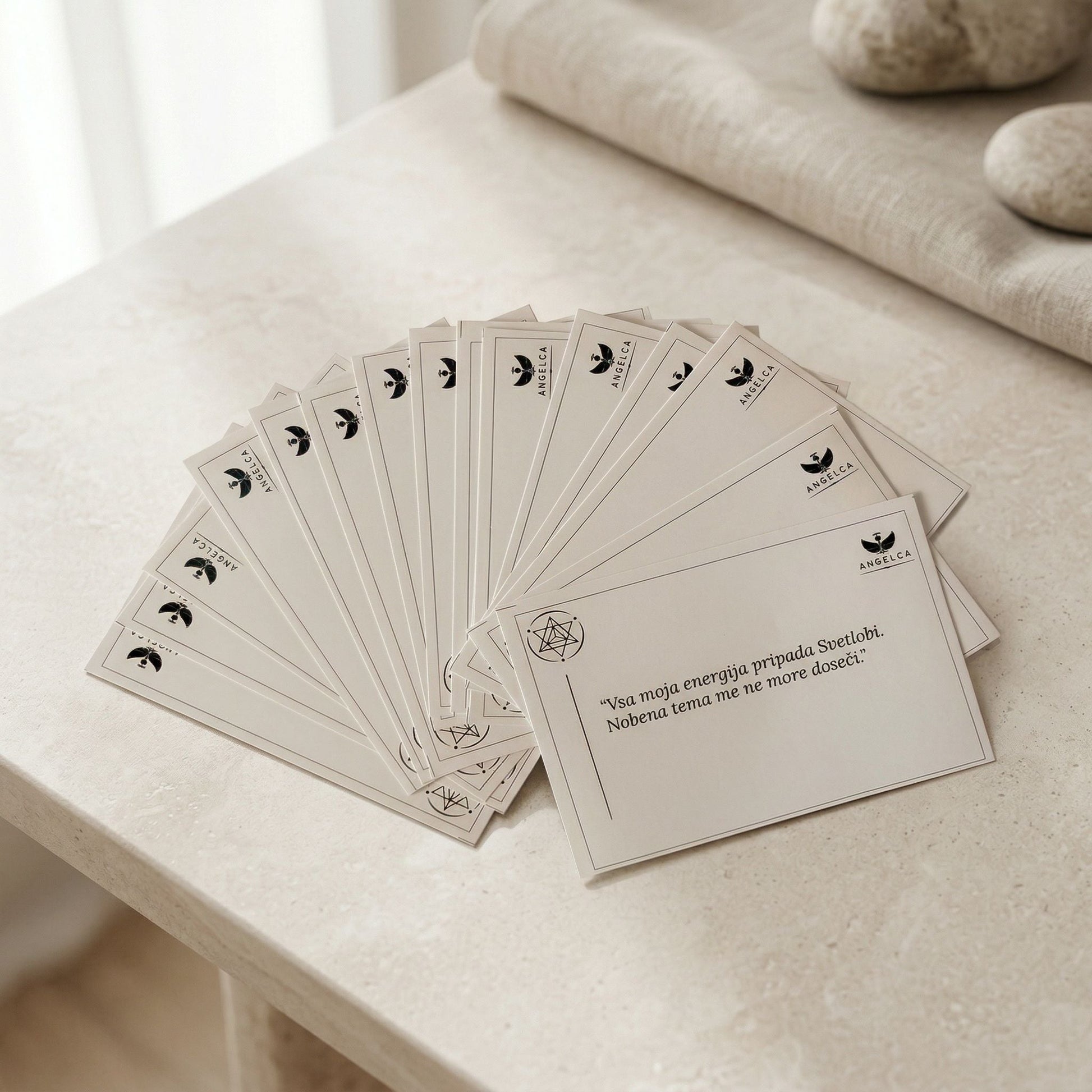 gid://shopify/ProductImage/81471344476533